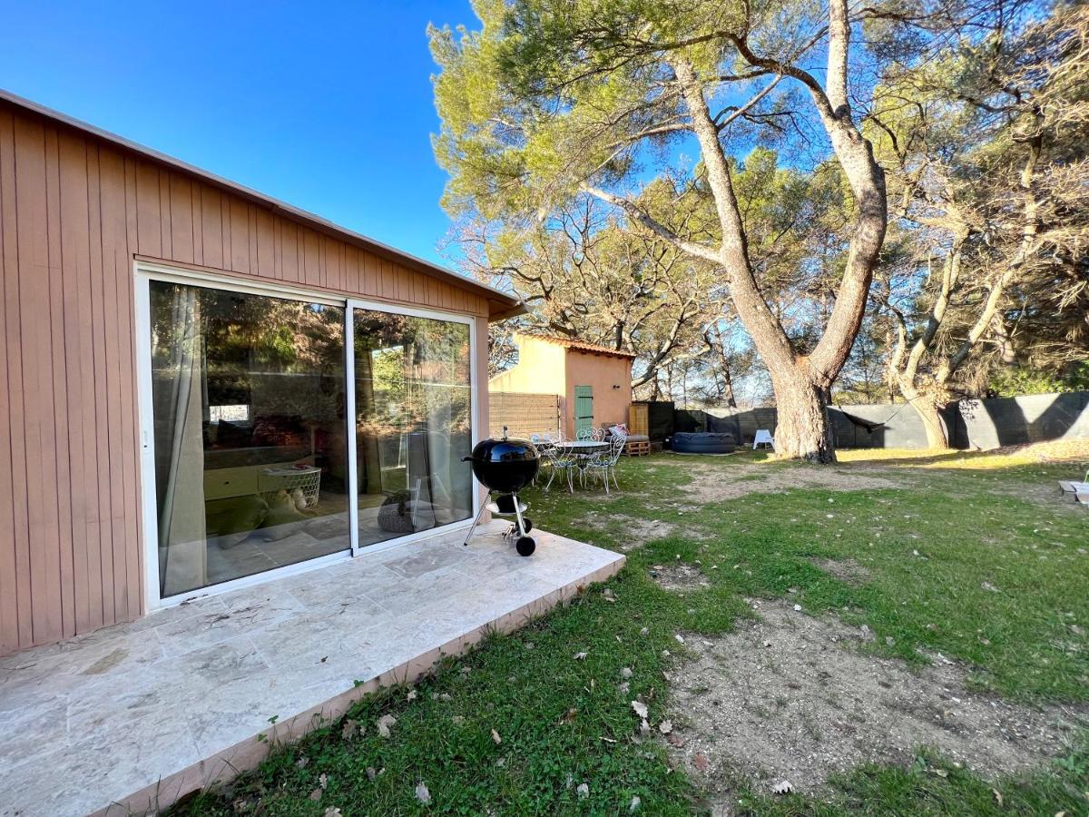 Maison Provencale Au Calme De La Campagne Avec Jacuzzi Aix-en-Provence Exteriér fotografie