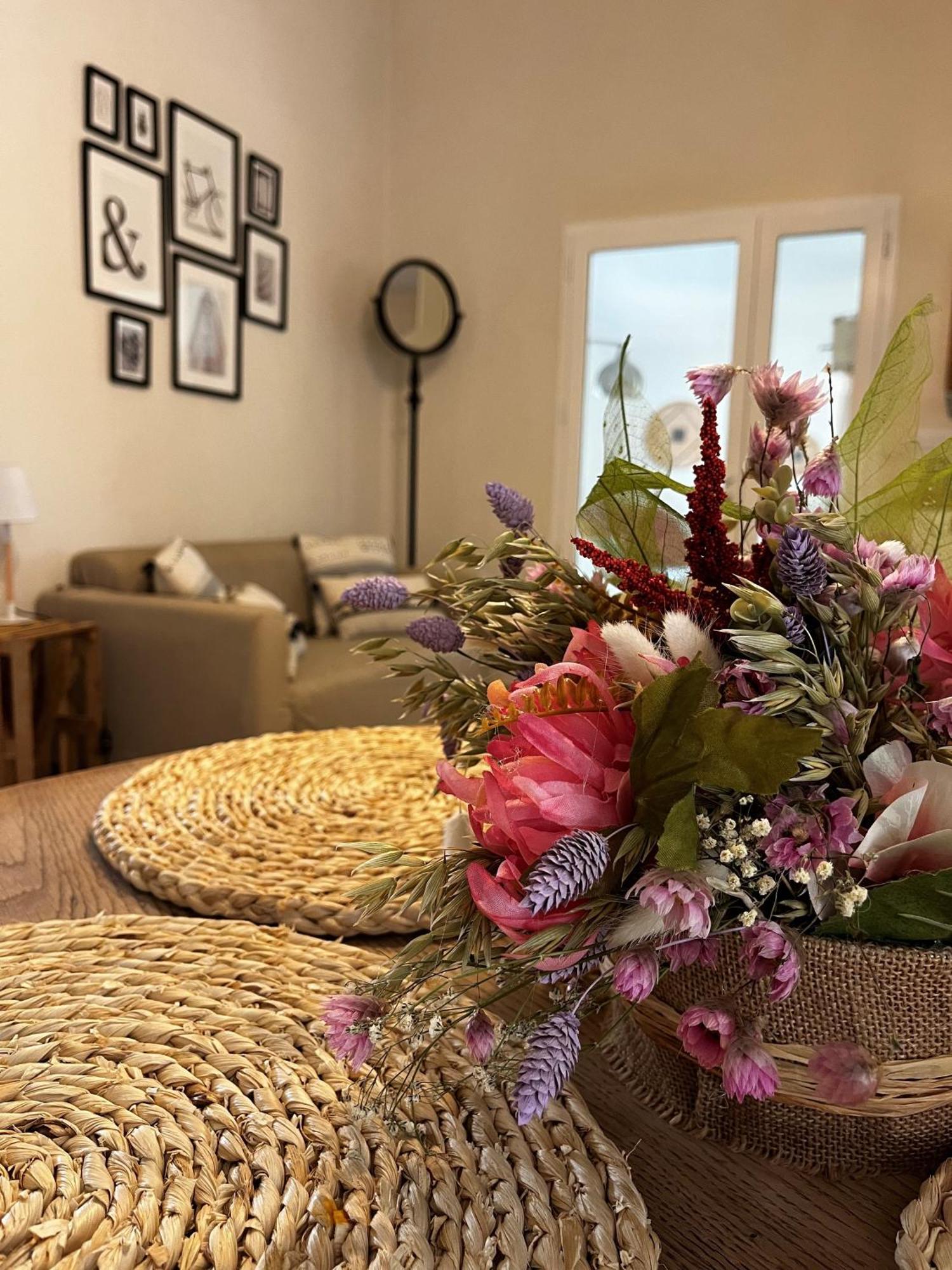 Maison Provencale Au Calme De La Campagne Avec Jacuzzi Aix-en-Provence Exteriér fotografie