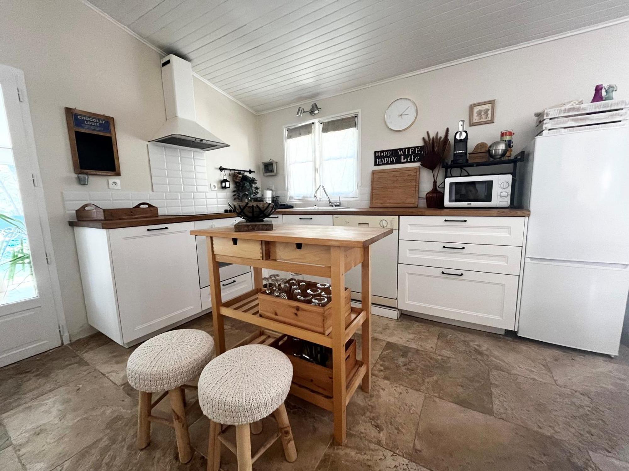 Maison Provencale Au Calme De La Campagne Avec Jacuzzi Aix-en-Provence Exteriér fotografie