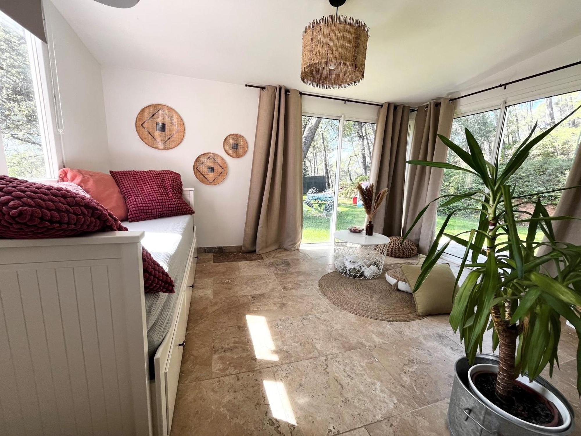 Maison Provencale Au Calme De La Campagne Avec Jacuzzi Aix-en-Provence Exteriér fotografie